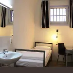 Отель Alcatraz Am Japanischen Garten Кайзерслаутерн