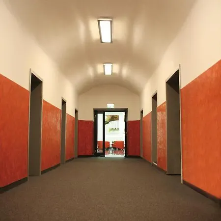 Alcatraz Am Japanischen Garten Hotel Kaiserslautern