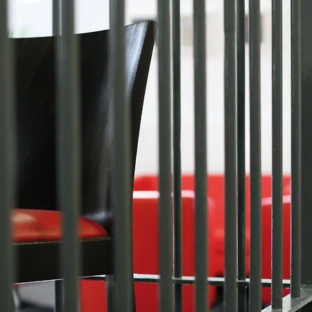 Hotel Alcatraz Am Japanischen Garten Kaiserslautern