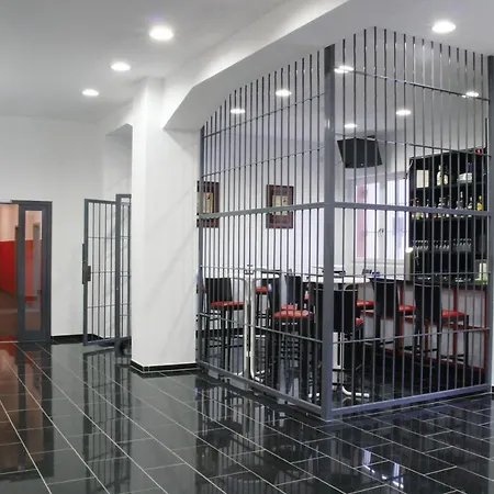 Alcatraz Am Japanischen Garten Kaiserslautern