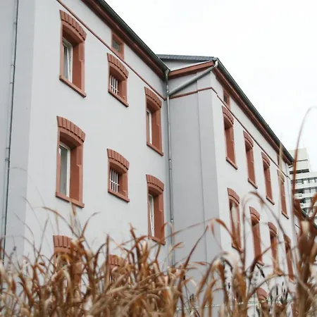 Alcatraz Am Japanischen Garten Hotel