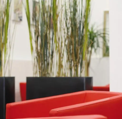 Alcatraz Am Japanischen Garten 2*