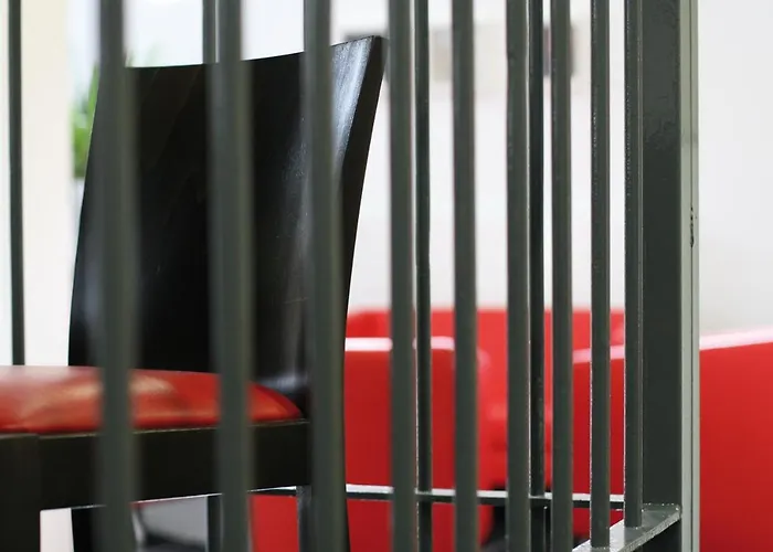 Hotel Alcatraz Am Japanischen Garten Kaiserslautern